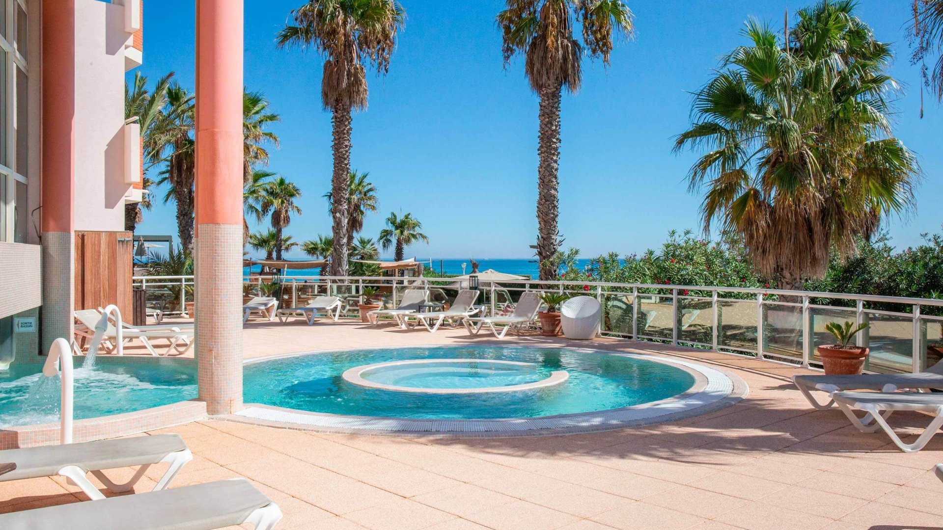 piscine-exterieure-2024